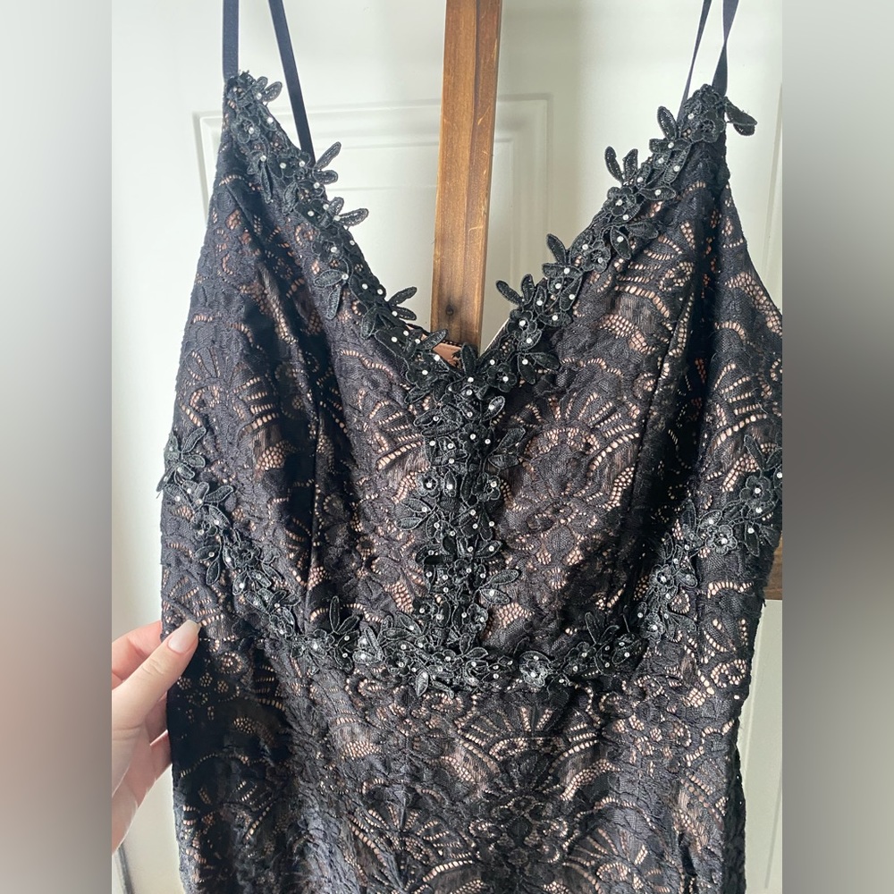 Black lace prom dress